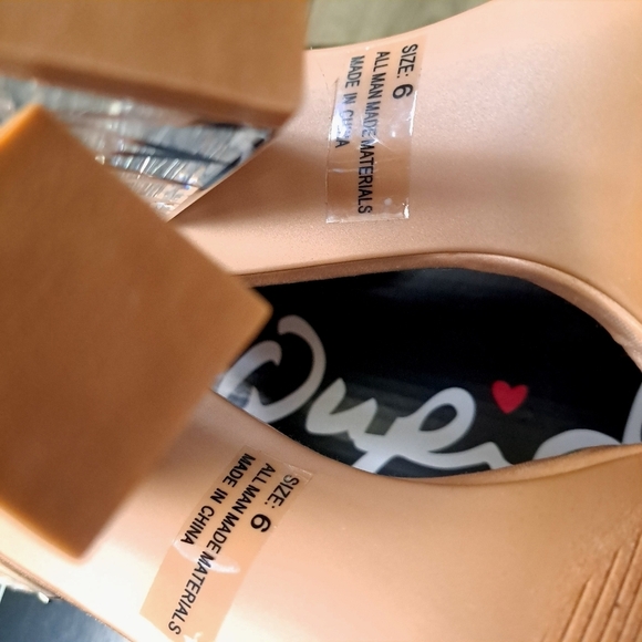 Qupid | lt champagne satin ~ clear chunk high heel with ankle buckle - Picture 9 of 9